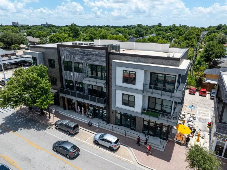 Exterior of the building where Heartless Tattoo Studio is located